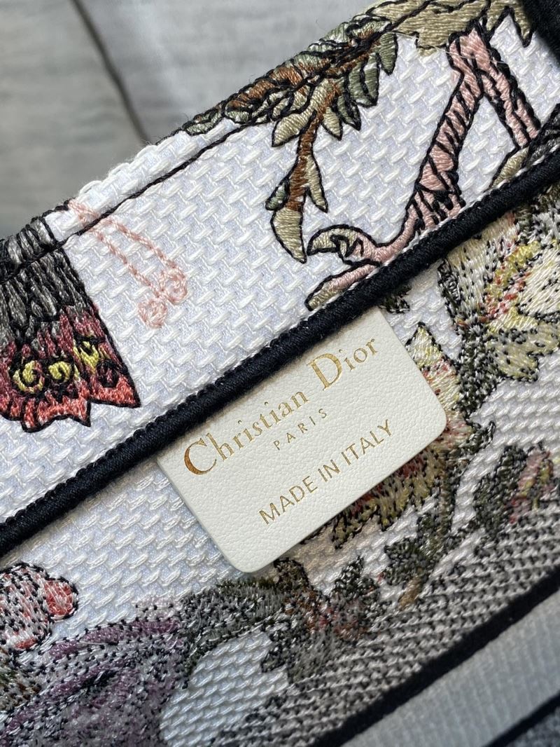 Christian Dior Shopping Bags